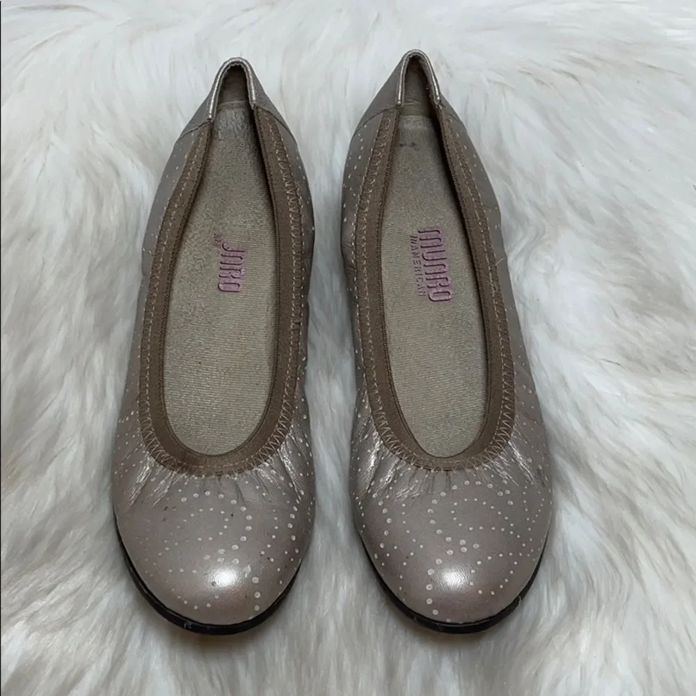 Munro Brandi Metallic Pale Gold Ballet Flats Sz 8‎